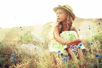 Kid girl