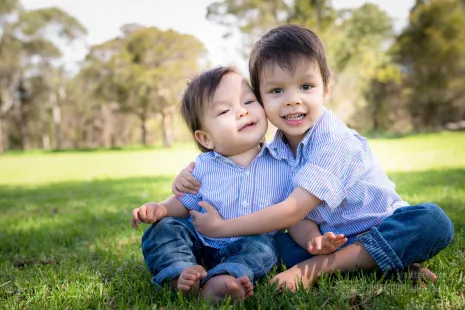 Cute bros