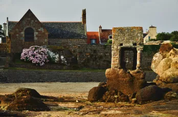 Chapelle et Oratoire de Saint-Guirec