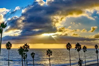 O'Side Pacific Sunset Clouds 5Dii 24X105mm