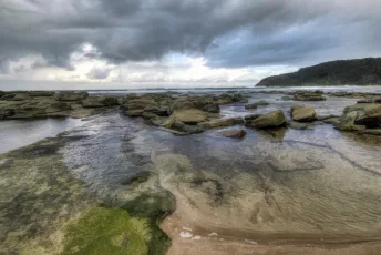Bateau Bay Beach