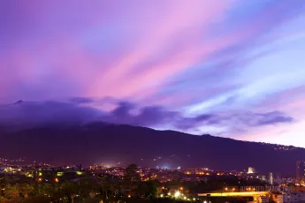 Puerto de la Cruz by Night
