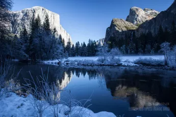 Merced River flows through Yosemite Valley