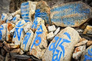 Prayer stones, Phu Valley