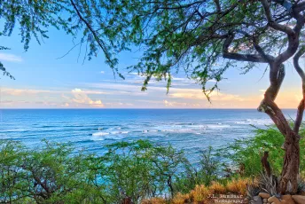 Kuilei Cliffs Beach from Diamond Head Lookout - Oahu, Hawaii