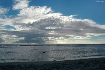 Nuages au-dessus de L'Hermitage en fin d'après-midi