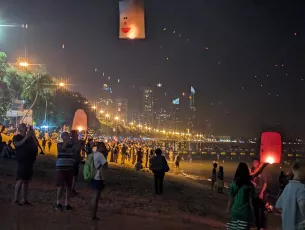 Beach Night Loy Krathong Festival of Lights Chonburi Province Thailand © Strand Nacht Lichterfest Loi Krathong Südost-Asien ©