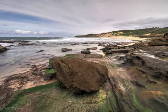 Between tides and time