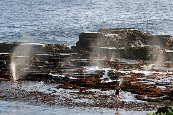 Blowholes & Travertine Terraces and Pools on Liku Coast, Keleti, Tongatapu