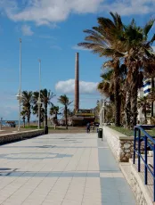 Chimenea de los Guindos