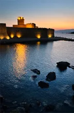 Le Castella