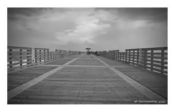 Jax,s Fishing Pier bw