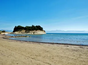 Sidari Beach, Esperii