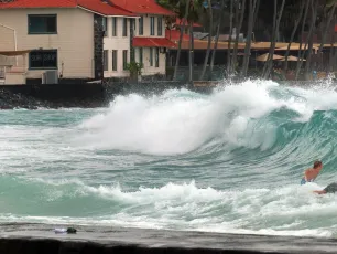 Yesterday (June 3), we had a giant south swell hit the shores of Kailua Kona.