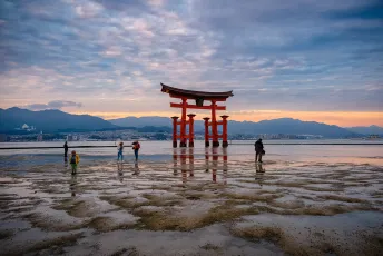 Itsukushima Shrine Otorii 厳島神社 大鳥居
