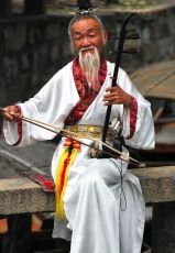 Old musician